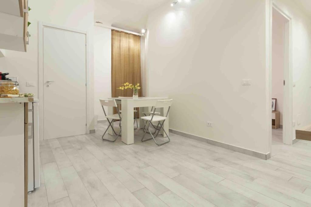Myhome Besozzo Comfort Milano Esterno foto