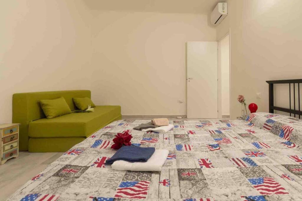 Myhome Besozzo Comfort Milano Esterno foto